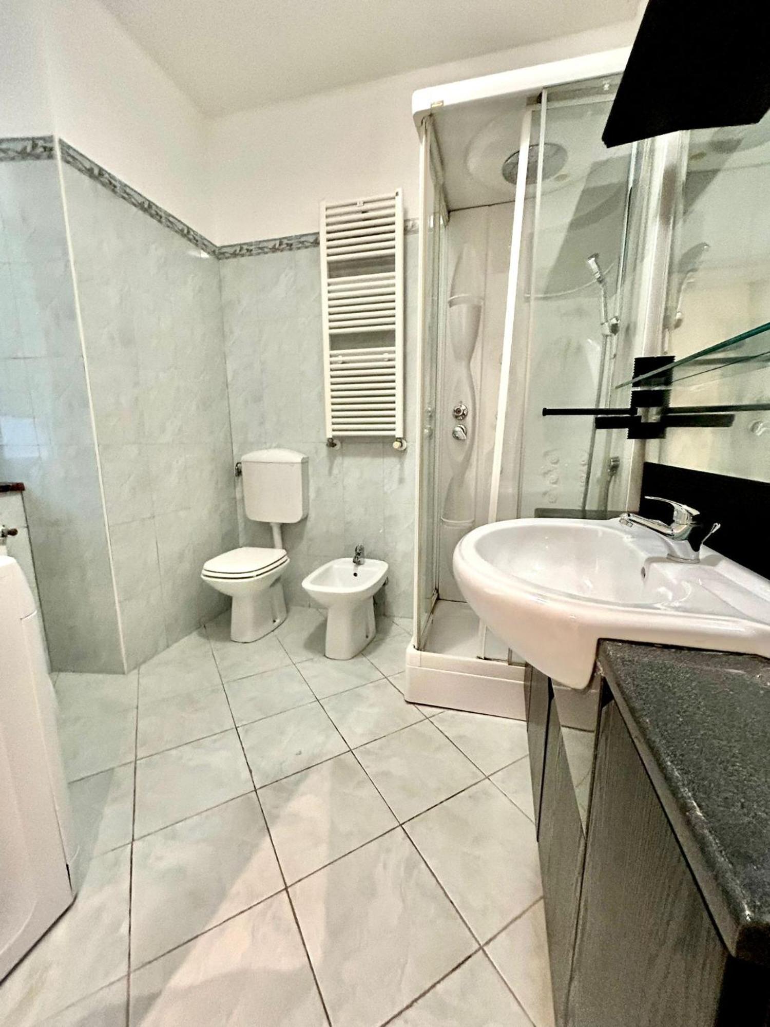 Residence Zar 3 Триест Экстерьер фото