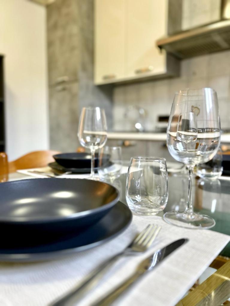 Residence Zar 3 Триест Экстерьер фото